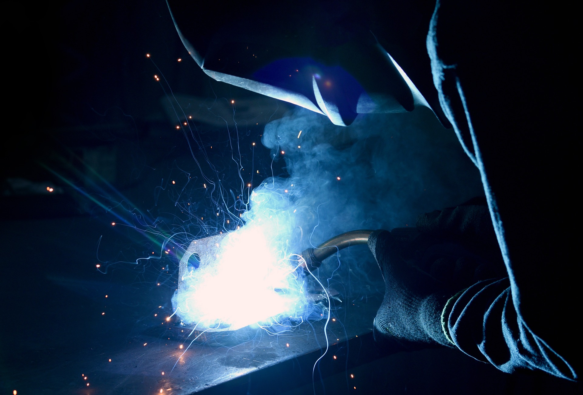 steel and aluminum sandblasting services